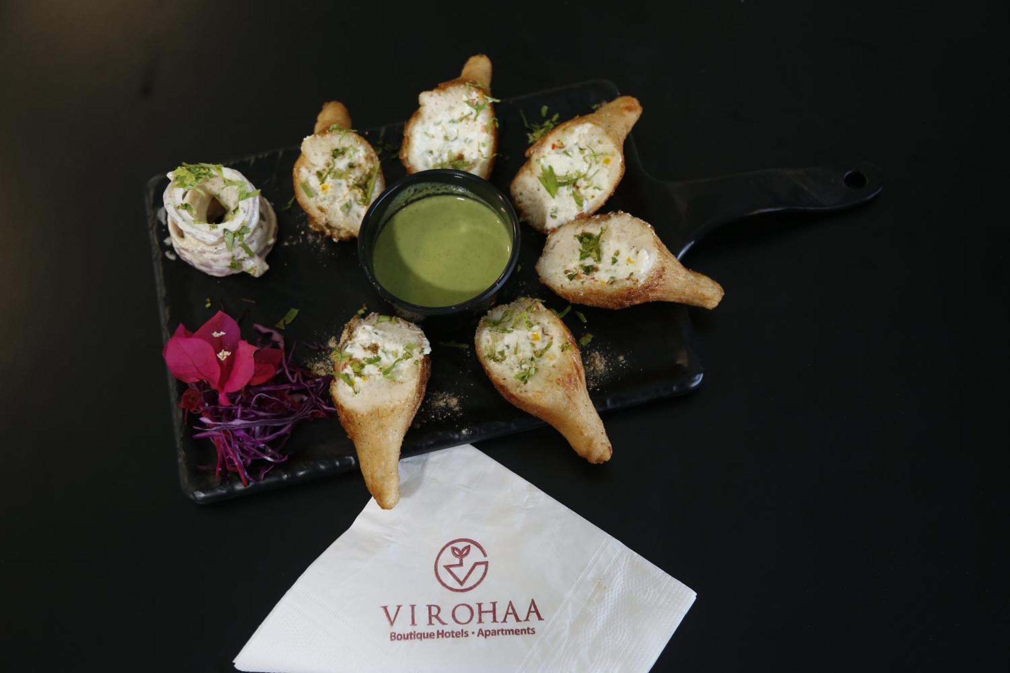 Virohaa Garden Hotel Ghaziabad Eksteriør bilde
