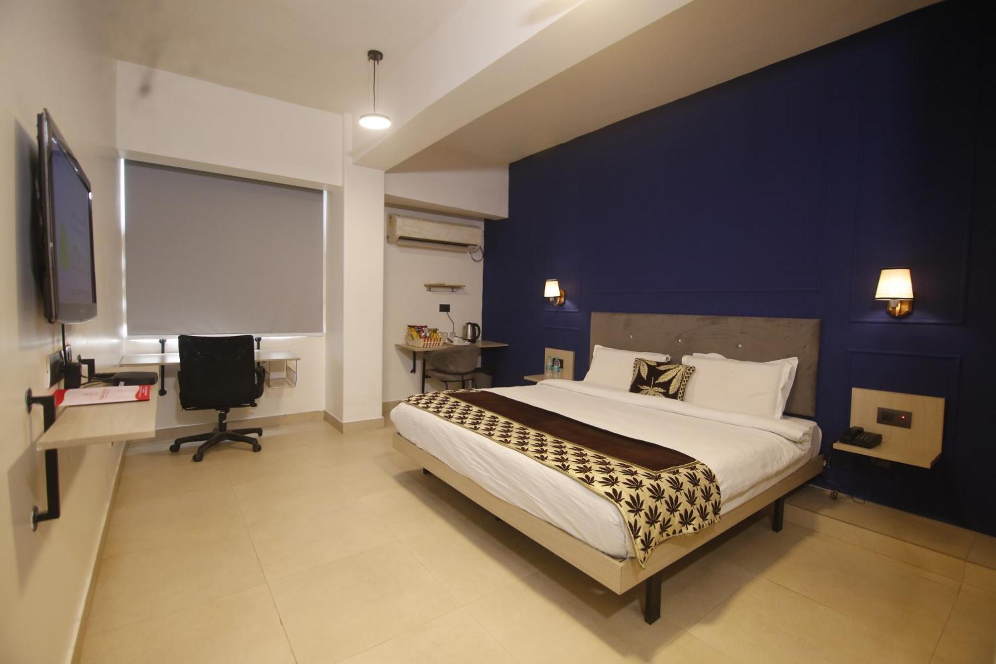 Virohaa Garden Hotel Ghaziabad Eksteriør bilde
